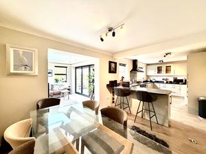 Dining Kitchen Family Room- click for photo gallery